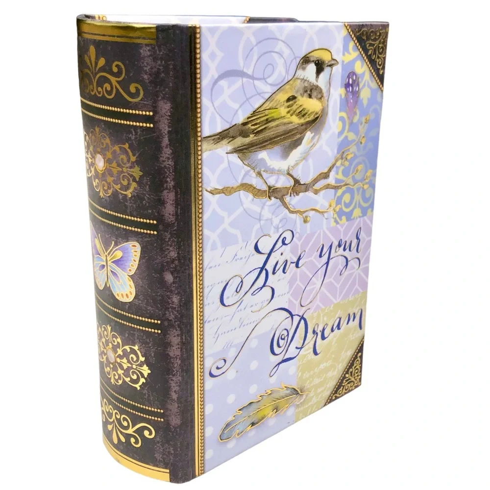 Punch Studio Green Tea Luxurious 4 oz Soap in Bird Embellished Book Box (67365)